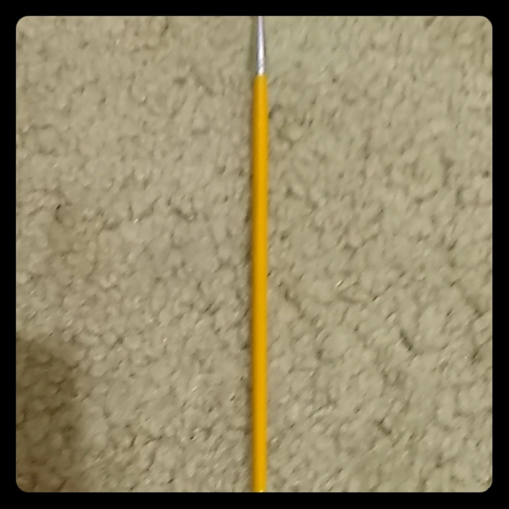Small paintbrush